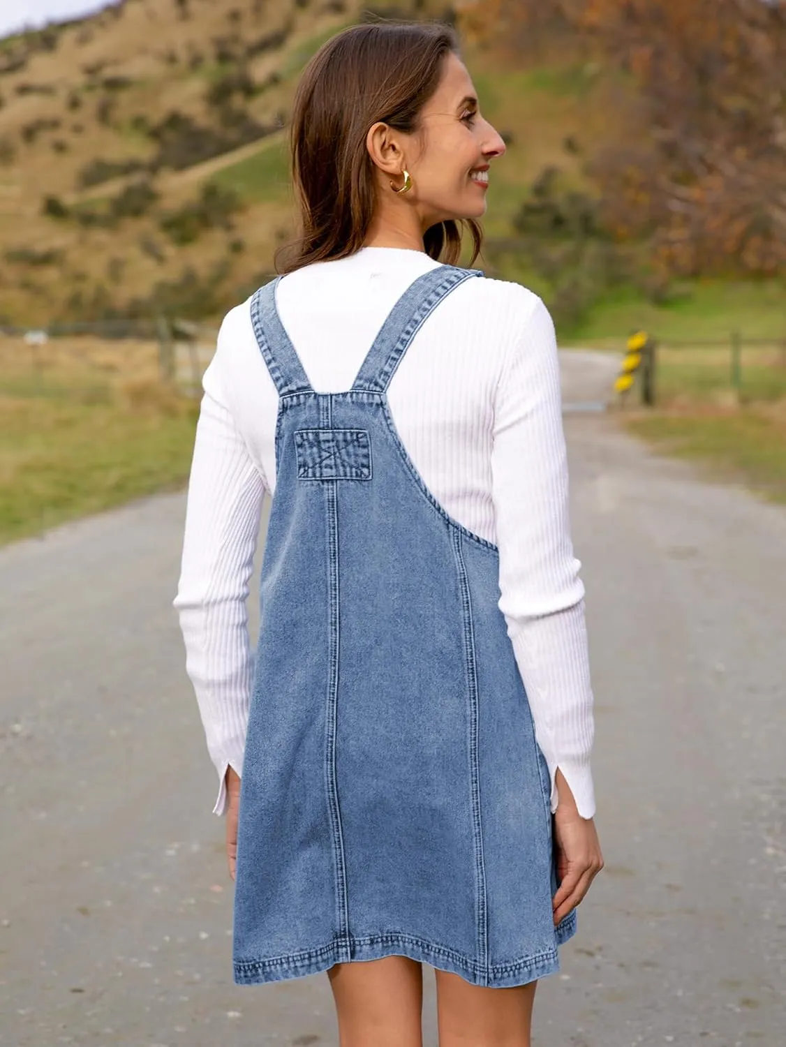 BerryGo Women's Denim Overall Jean Sleeveless Romper 2025 Mini Pinafore Dress Shorts Jumper With Pocket